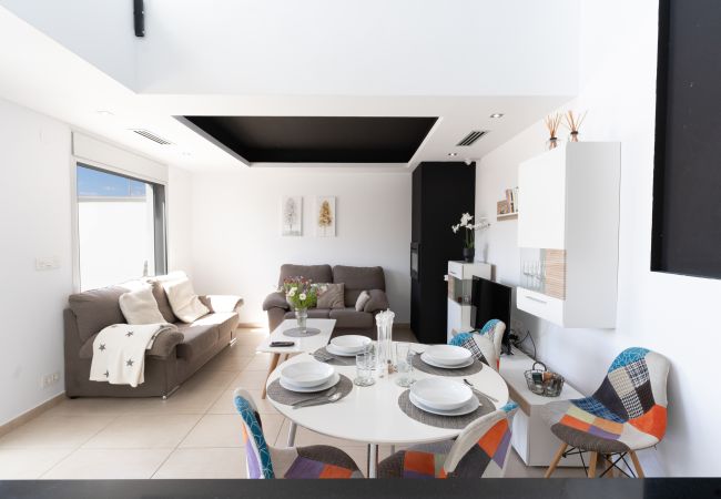 Terraced House in Torrevieja - Gandhi White Villa by United Renters Terraced House in Torrevieja - Gandhi White Villa by United Renters