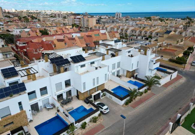 Terraced House in Torrevieja - Gandhi White Villa by United Renters Terraced House in Torrevieja - Gandhi White Villa by United Renters