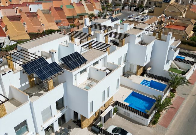Terraced House in Torrevieja - Gandhi White Villa by United Renters Terraced House in Torrevieja - Gandhi White Villa by United Renters