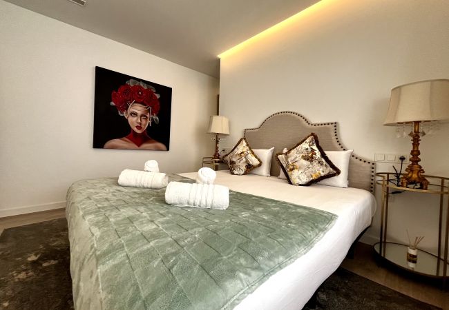 Apartment in Alicante / Alacant - Premium Penthouse 3.0 Seasonal Rental Apartment in Alicante / Alacant - Premium Penthouse 3.0 Seasonal Rental