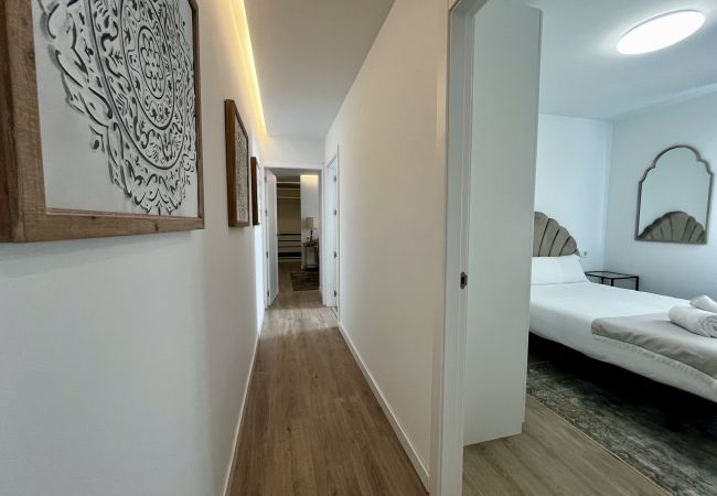 Apartment in Alicante / Alacant - Premium Penthouse 3.0 Seasonal Rental Apartment in Alicante / Alacant - Premium Penthouse 3.0 Seasonal Rental