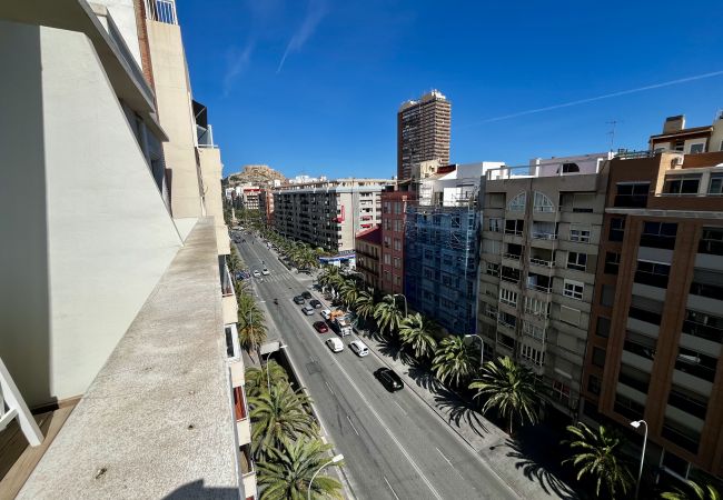 Apartment in Alicante / Alacant - Premium Penthouse 3.0 Seasonal Rental Apartment in Alicante / Alacant - Premium Penthouse 3.0 Seasonal Rental