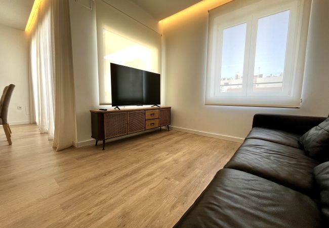 Apartment in Alicante / Alacant - Premium Penthouse 3.0 Seasonal Rental Apartment in Alicante / Alacant - Premium Penthouse 3.0 Seasonal Rental