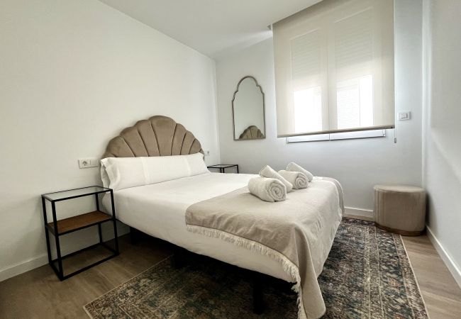 Apartment in Alicante / Alacant - Premium Penthouse 3.0 Seasonal Rental Apartment in Alicante / Alacant - Premium Penthouse 3.0 Seasonal Rental