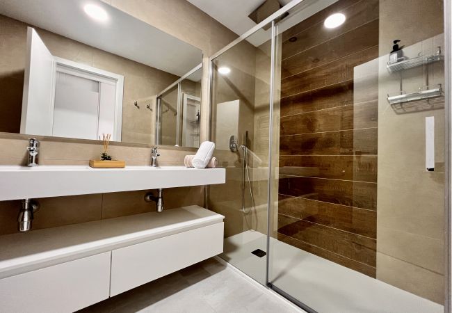 Apartment in Benidorm - Sunset Waves 2.0 Apartment in Benidorm - Sunset Waves 2.0