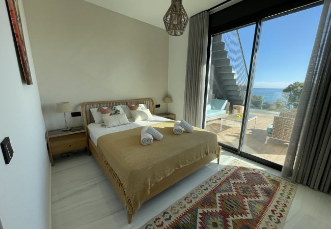 Apartment in Villajoyosa - Luxury Sea View Penthouse by United Renters Apartment in Villajoyosa - Luxury Sea View Penthouse by United Renters
