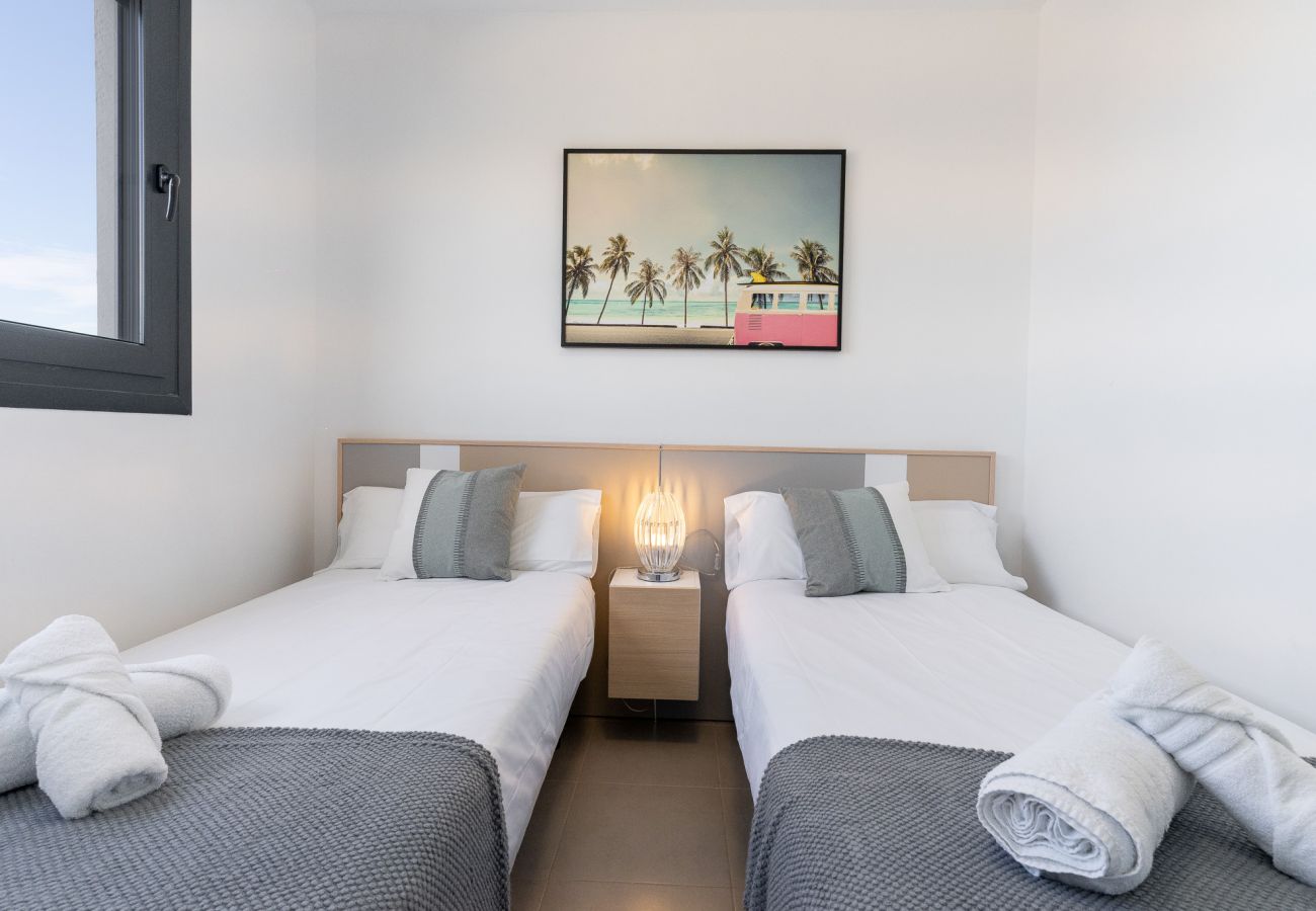 Apartment in Arenales del Sol - Arenales Bahia Penthouse by United Renters