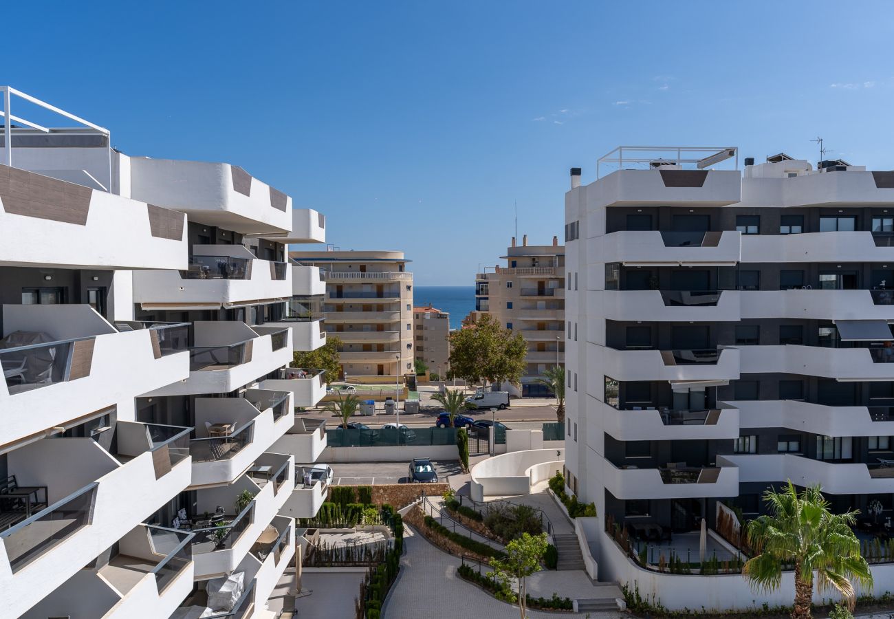 Apartment in Arenales del Sol - Arenales Bahia Penthouse by United Renters