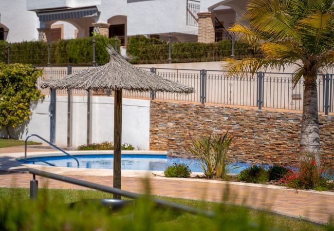 Bungalow in Torrevieja - Pura Vida Beach Apartment by United Renters Bungalow in Torrevieja - Pura Vida Beach Apartment by United Renters