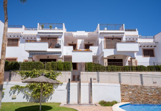 Bungalow in Torrevieja - Pura Vida Beach Apartment by United Renters Bungalow in Torrevieja - Pura Vida Beach Apartment by United Renters