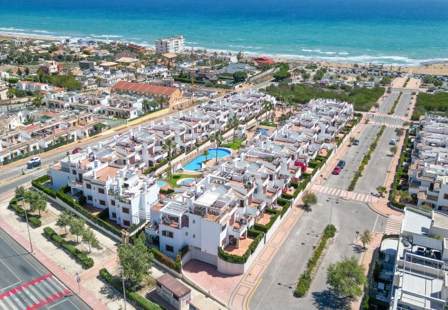 Bungalow in Torrevieja - Pura Vida Beach Apartment by United Renters Bungalow in Torrevieja - Pura Vida Beach Apartment by United Renters