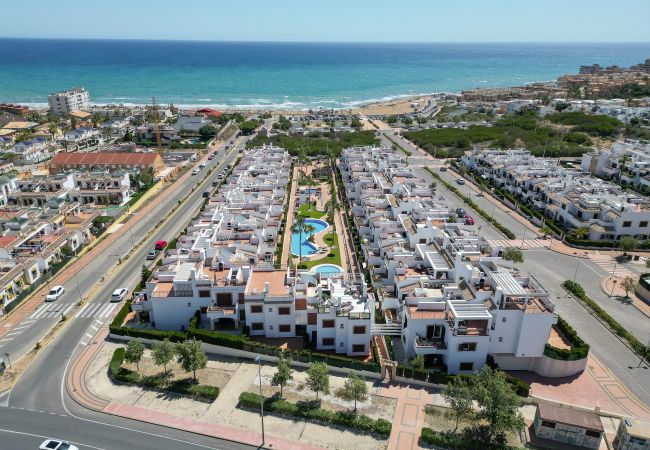 Bungalow in Torrevieja - Pura Vida Beach Apartment by United Renters Bungalow in Torrevieja - Pura Vida Beach Apartment by United Renters