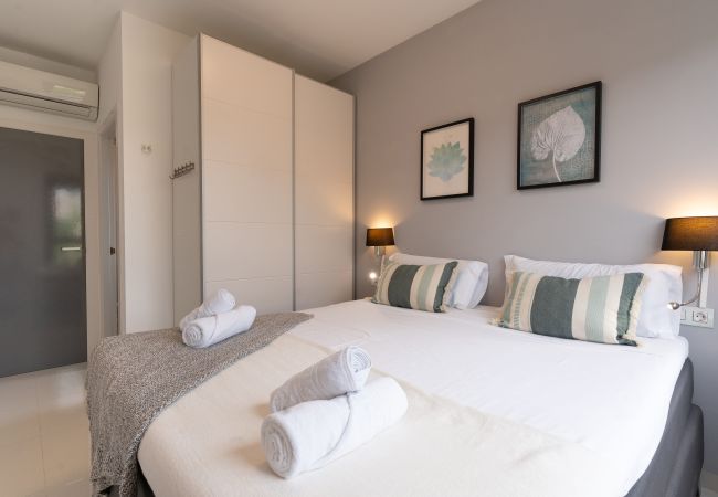 Apartment in Pilar de la Horadada - Mil Palmeras Beachfront Bliss by United Renters Apartment in Pilar de la Horadada - Mil Palmeras Beachfront Bliss by United Renters