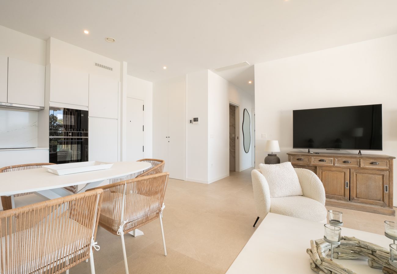 Aparthotel in Villajoyosa - PureSea by United Renters 0.4