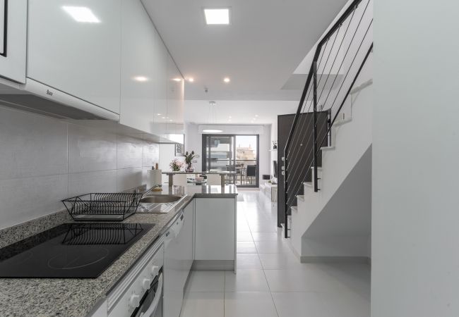 Apartment in Los Arenales del Sol - Arenales Skyline Penthouse By United Renters Apartment in Los Arenales del Sol - Arenales Skyline Penthouse By United Renters