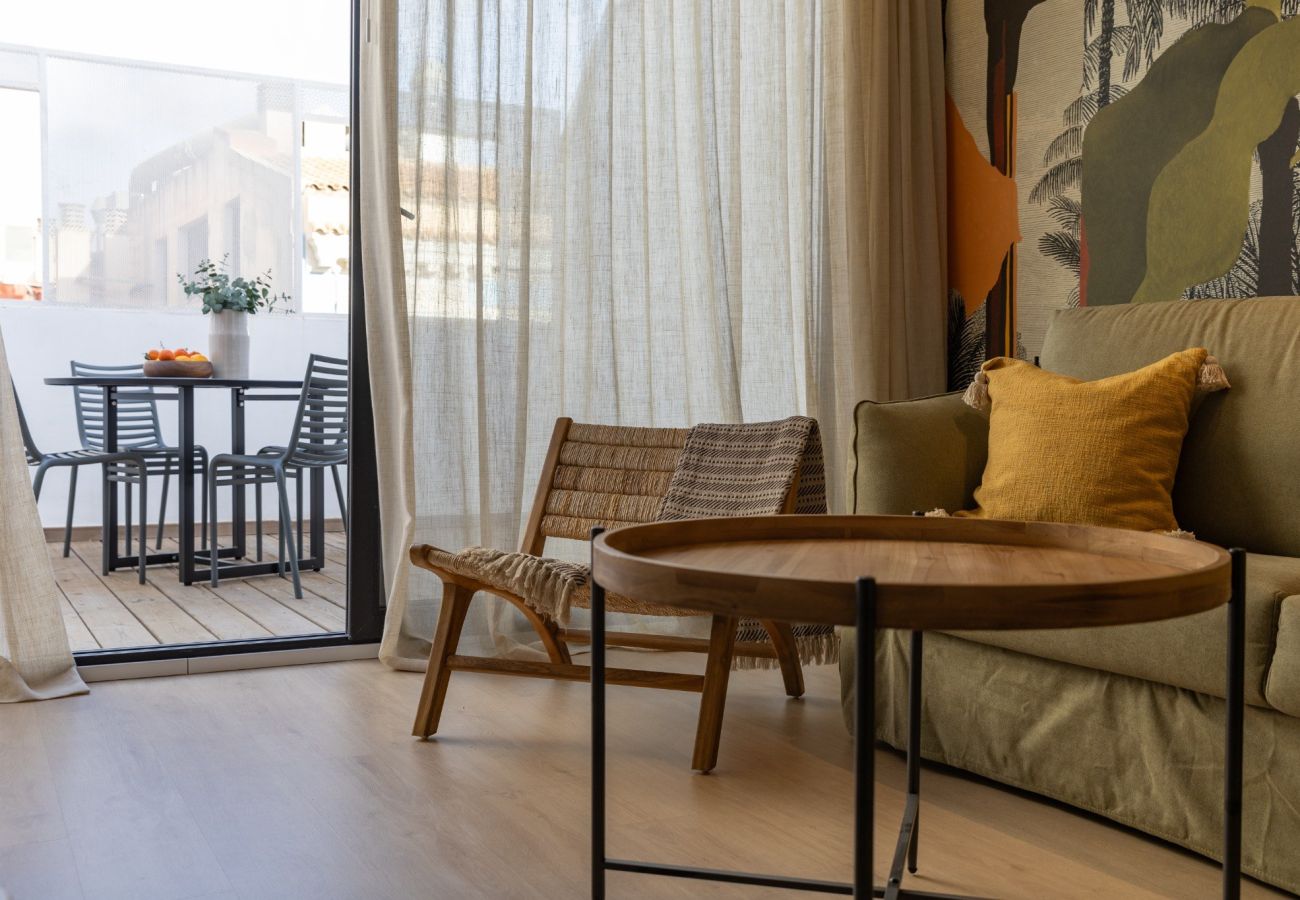 Apartment in Alicante / Alacant - Urban Oasis 5